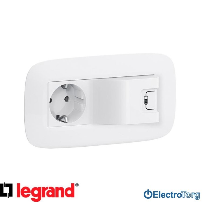 купить купить Розетка с заземлением и USB 16AX белая Valena LIFE / ALLURE Legrand  