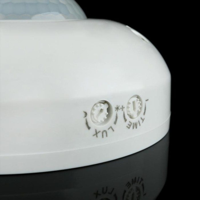 купить купить Инфракрасный датчик движения BIOM IRM-03W max 1200Вт 360&deg; , потолочный, белый  