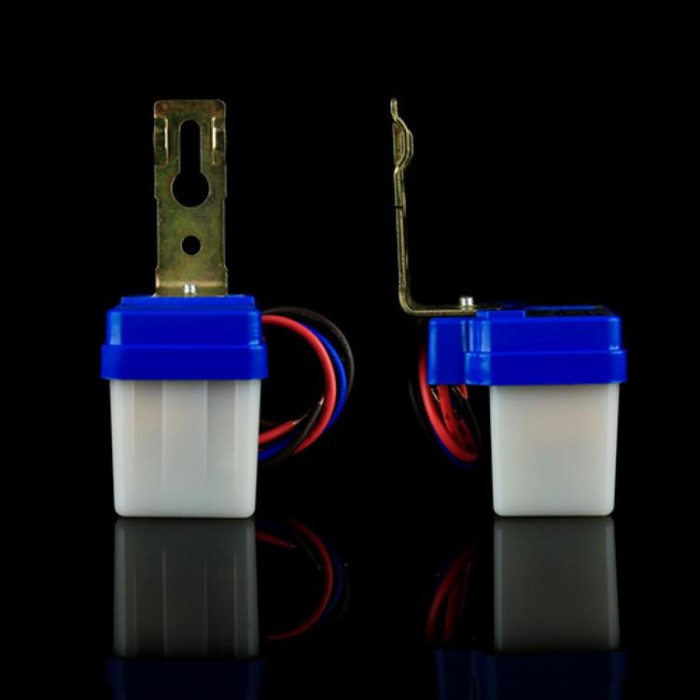 купить купить Датчик освещения BIOM PHS-06 max 1400Вт, 6А, сумеречный  