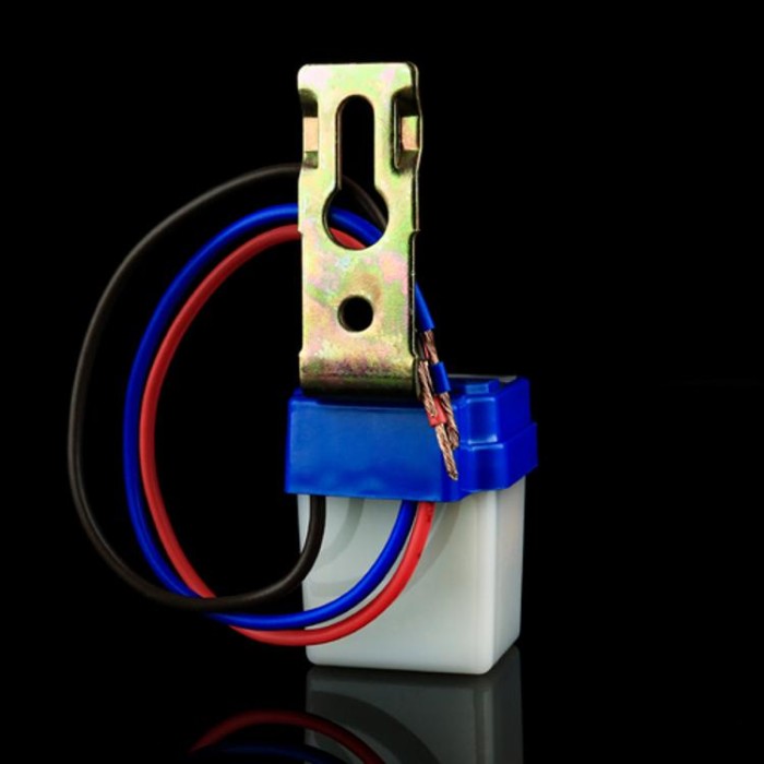 купить купить Датчик освещения BIOM PHS-06 max 1400Вт, 6А, сумеречный  