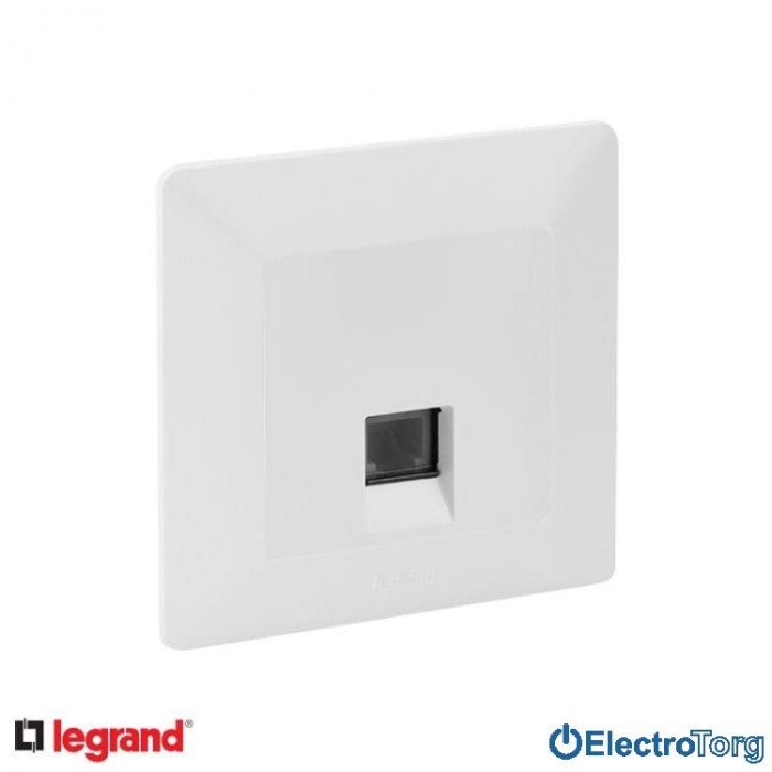 купить купить Розетка компьютерная RJ45 5e UTP в сборе Valena LIFE Legrand  