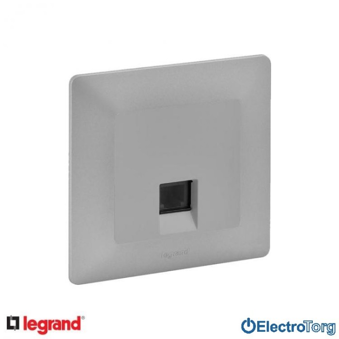 купить купить Розетка компьютерная RJ45 5e UTP в сборе Valena LIFE Legrand  