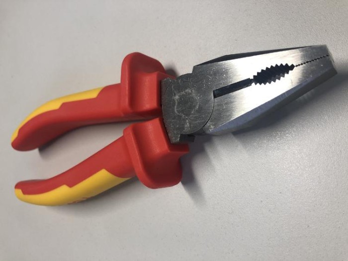 купить купить Пассатижи электрика 7&quot; 1000V VDE TOPTUL DGCA2207  