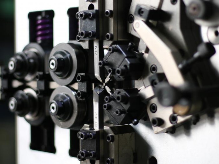 Пружинонавивальний верстат з ЧПК 2-осьовий SC-212 для виготовлення пружин (0.3-1.2 мм) Auto Link