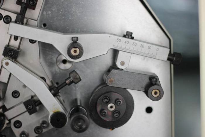 купить купить Пружинонавивальний верстат з ЧПК 2-осьовий SC-208 для виготовлення пружин (0.15-0.8 мм) Auto Link  