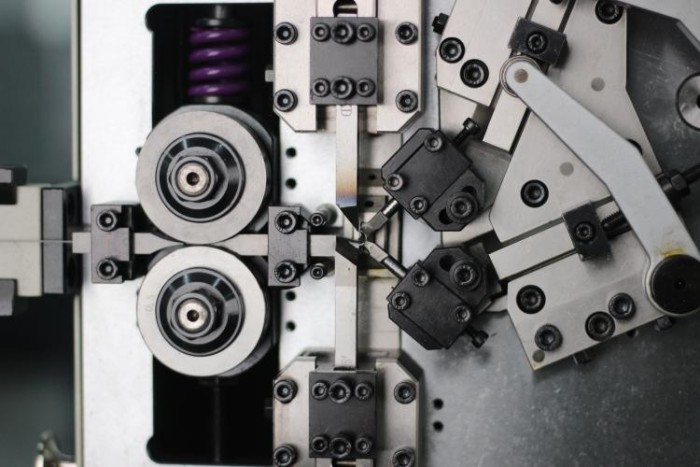 купить купить Пружинонавивальний верстат з ЧПК 2-осьовий SC-208 для виготовлення пружин (0.15-0.8 мм) Auto Link  