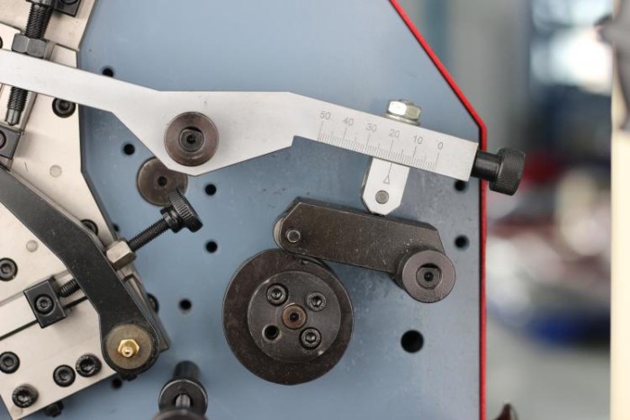 купить купить Пружинонавивальний верстат з ЧПК 2-осьовий SC-208 для виготовлення пружин (0.15-0.8 мм) Auto Link  