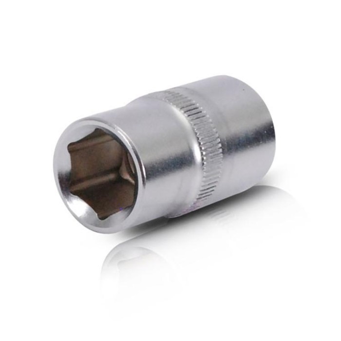 купить купить Головка шестигранная 1/2&quot;, 15x38 мм, хром-ванадий INTERTOOL ET-0015  