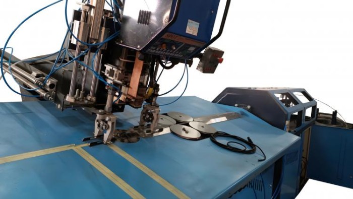 Станок для 2D гибки проволоки с ЧПУ 2-8 мм с сварочным роботом ElectroTorg (ЭлектроТорг)