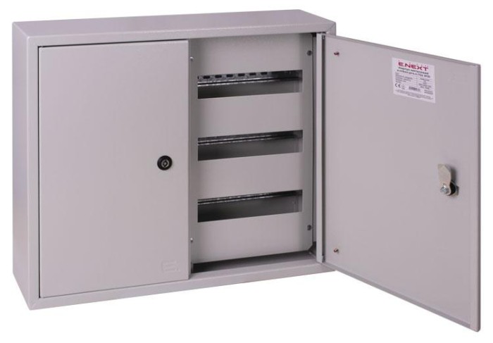 Корпус металевий e.mbox.pro.n.72 IP31 навісний на 72 модулі E.NEXT
