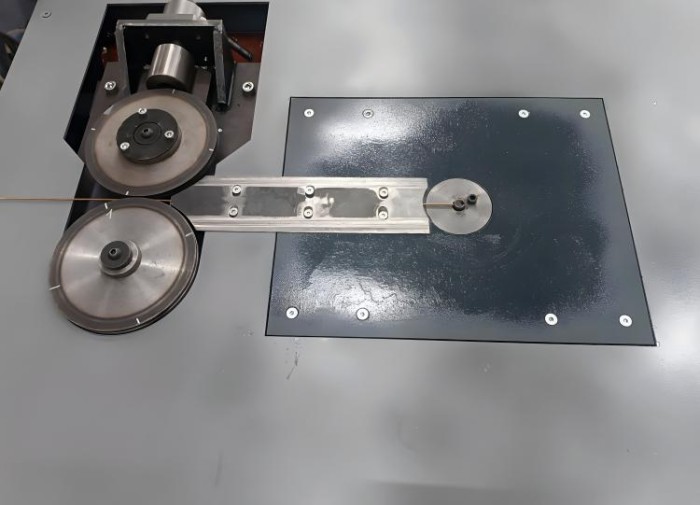 купить купить 2D ЧПУ-станок для гибки проволоки 0.7-3 мм ElectroTorg (ЭлектроТорг)  