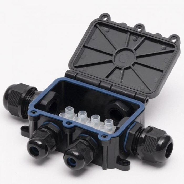Коробка розподільча з клемником WBS-51 IP-68 на 5 отворів TAKEL