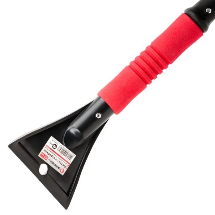 купить купить Щетка со скребком 61см. INTERTOOL AT-0116  