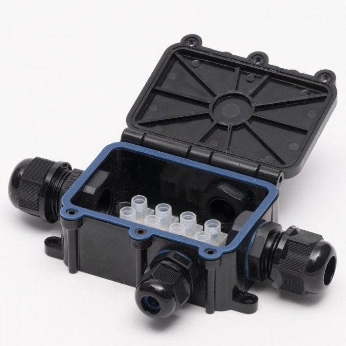 Коробка розподільча з клемником WBS-42 IP-68 на 4 отвори TAKEL