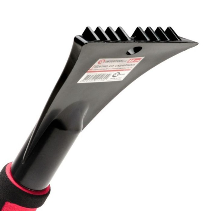 купить купить Щетка со скребком 66см INTERTOOL AT-0117  