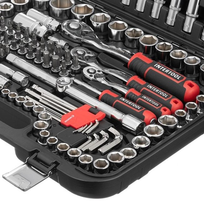 купить купить Набор инструментов 1/2&quot;&amp;3/8&quot;&amp;1/4&quot;, 156ед., Cr-V STORM INTERTOOL ET-8156  