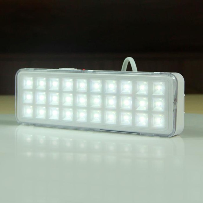 купить купить LED світильник аварійний TITANUM 30 LED 6500K  